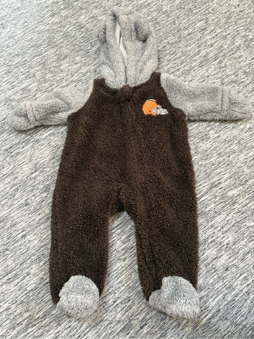 Chicago Bears Infant Fuzzy Suit Size 0-3M